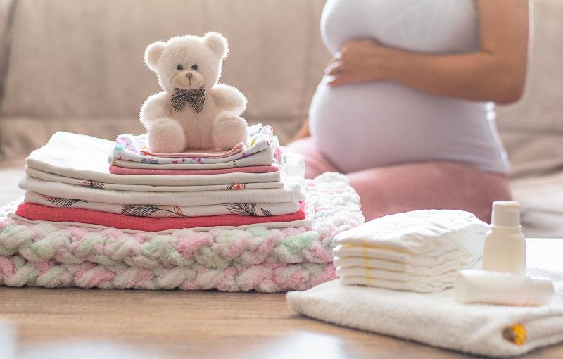 Quel peignoir porter pour la maternité ? | Peignoir Royal